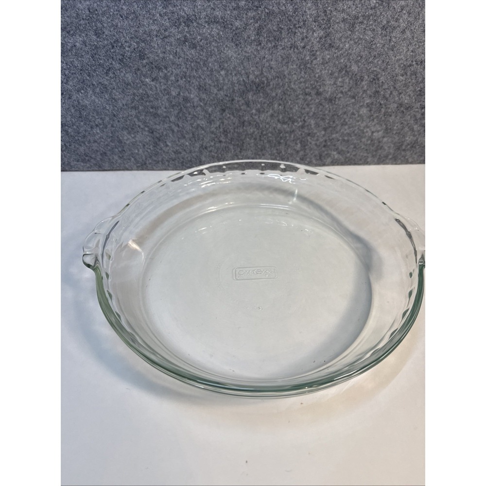 Vintage Pyrex DEEP DISH PIE PLATE 9 1/2" Fluted Rim Tab Handles Clear Glass #229